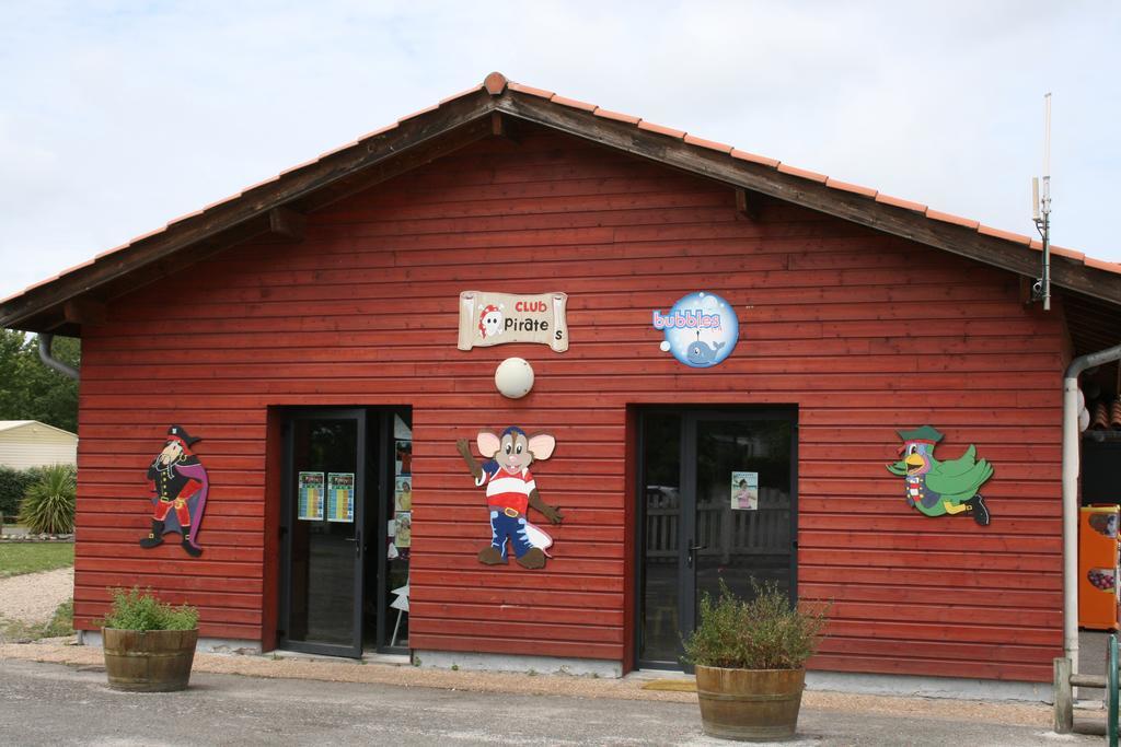 Hotel Reve En Famille Gastes Exteriér fotografie